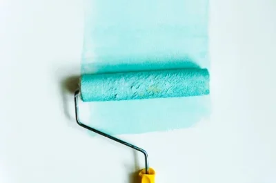 Peinture intérieure à Montigny-sur-Crécy — murs, plafonds et boiseries